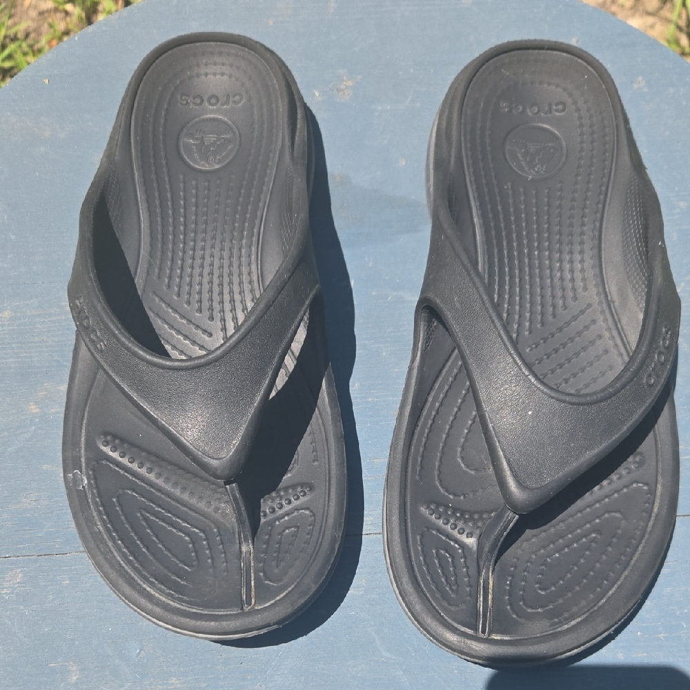 Crocs Flip Flops Women Sz 10